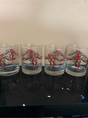 Vintage Anchor Hocking Holiday Poinsettia Glass Tumbler - Red and Green - 4”